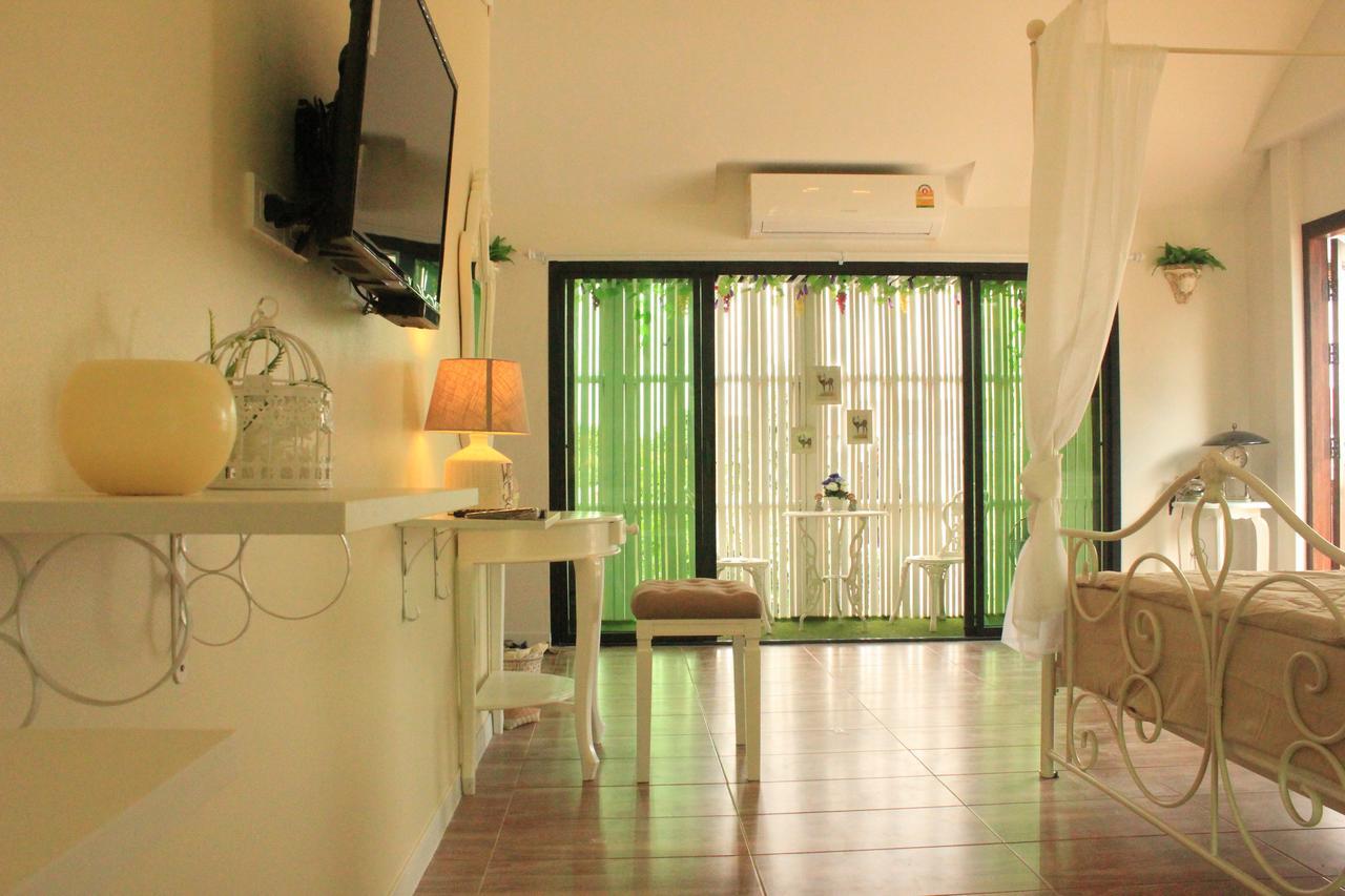 Nan Rim Nam Resort Exteriör bild