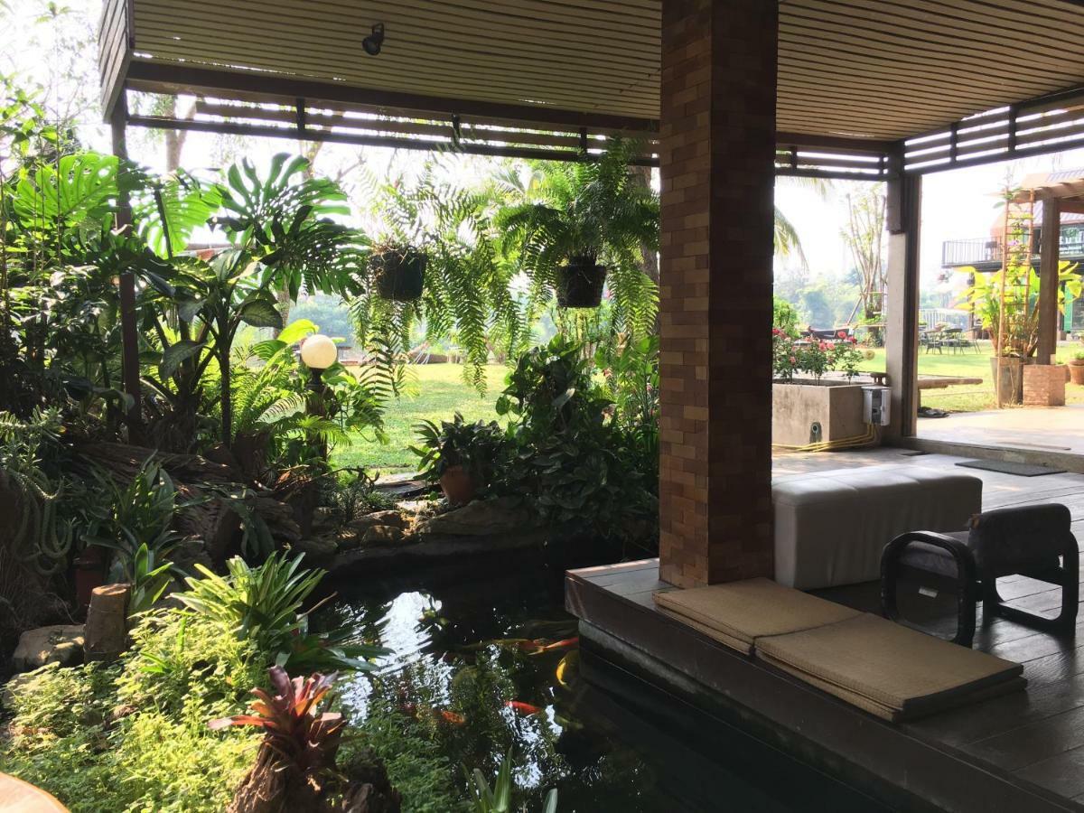 Nan Rim Nam Resort Exteriör bild